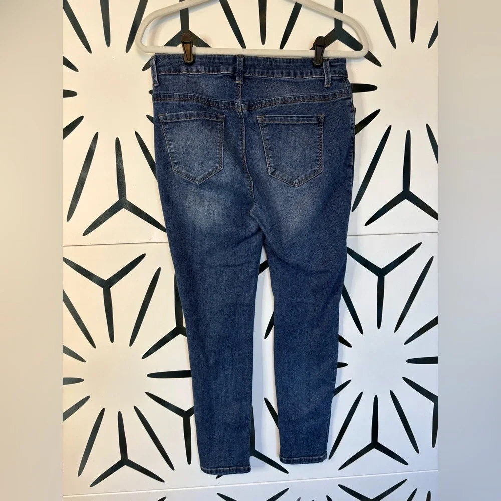 D Jeans Dark Blue Skinny Distressed Jeans – Size 8P
